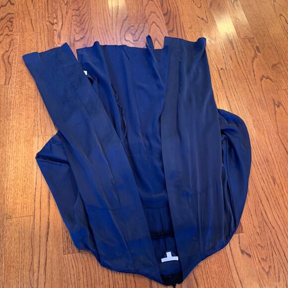 Lunya Washable Silk Robe MSRP $298 | Navy Blue | Size XS/S - Picture 7 of 10